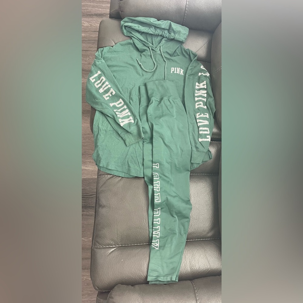 Three piece matching set misc sizes